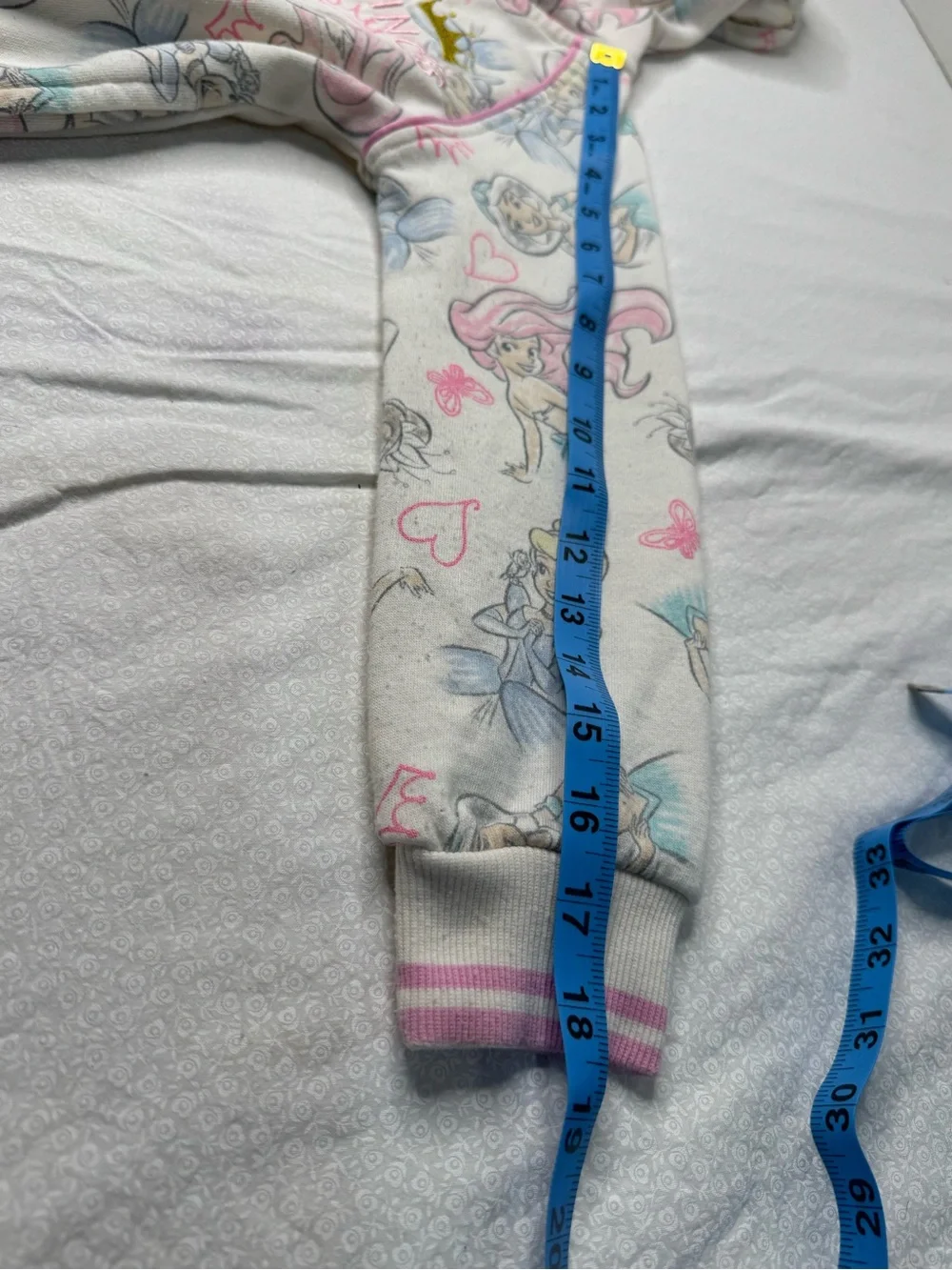 Disney Princess Girl's Character Print Full-Zip Hoodie Ariel Cinderella size 6